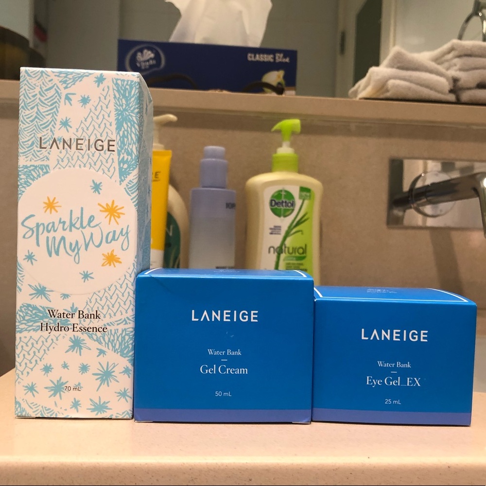 Laneige water bank set